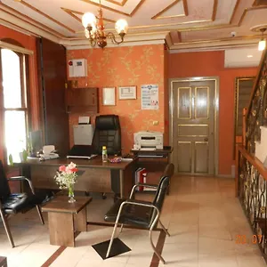 https://royal-suites-sultanahmet.istanbul-turkeyhotels.com