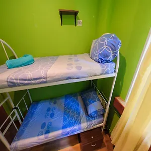 https://yourhostel-svyatoshino.hotels-of-kiev.com